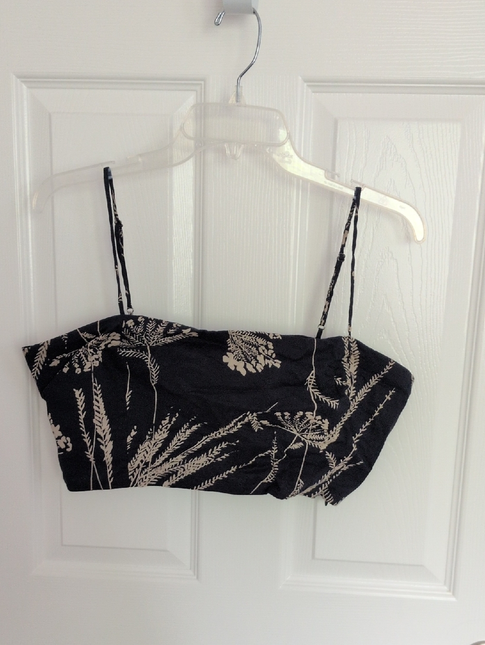 Banana Republic Cropped Floral Spaghetti Strap Tank - 10